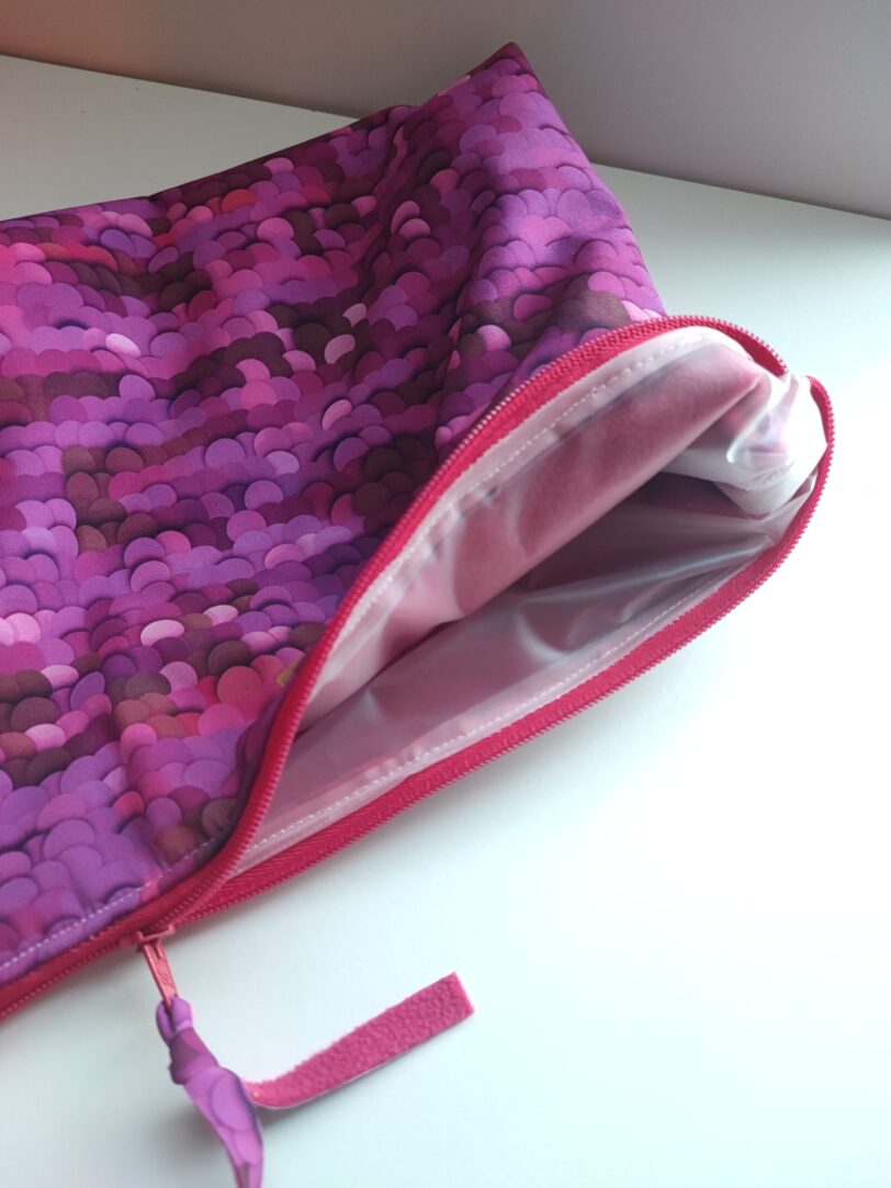 Neceser bolsa "Bañador Mojado" de neopreno Pink Mermaid - Imagen 3
