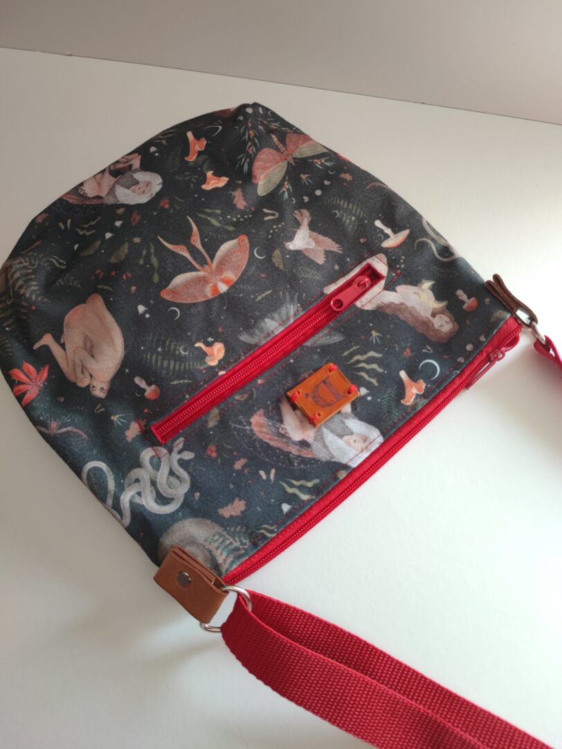 Sling Bag Witches - Imagen 3